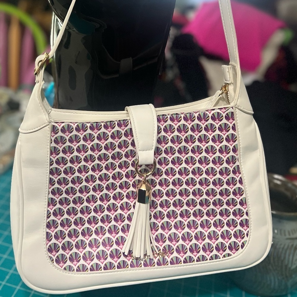 Sassy Jones white fan print shoulder bag